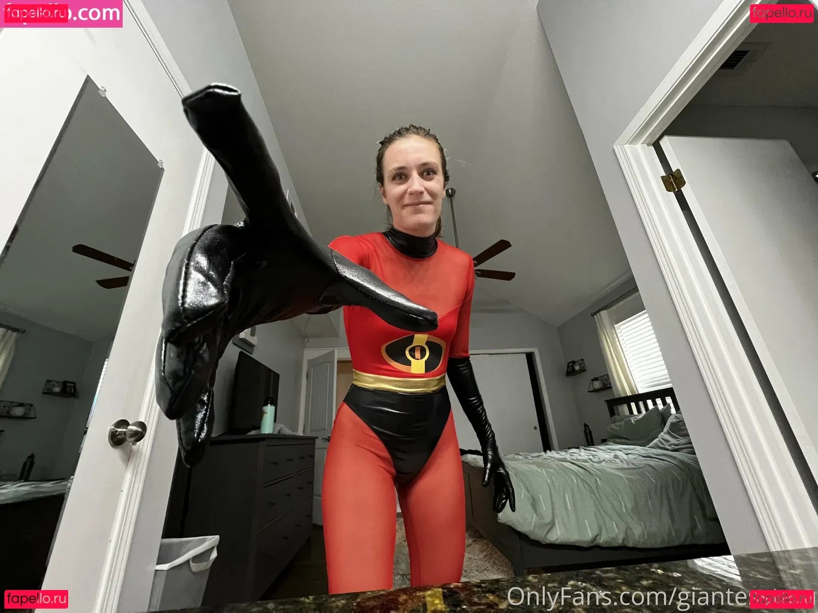 giantesstara Onlyfans Photo Gallery 