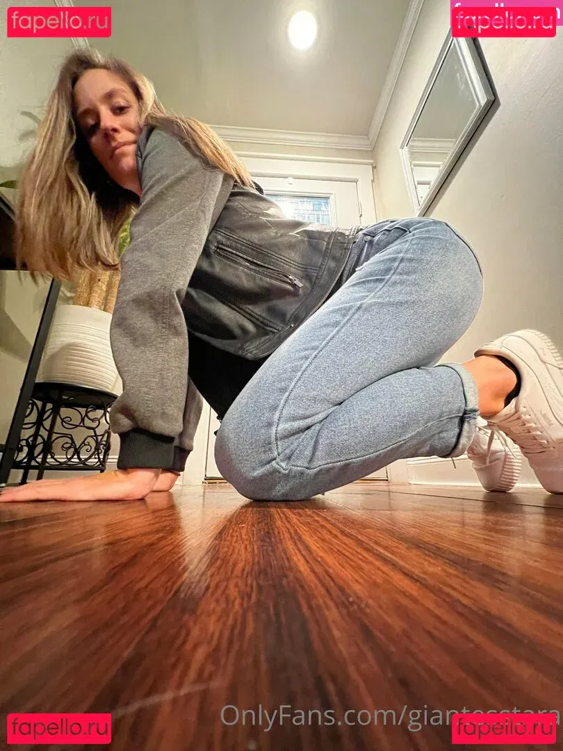 giantesstara Onlyfans Photo Gallery 