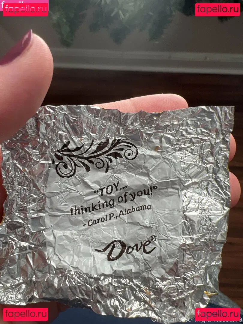 giantesstara Onlyfans Photo Gallery 