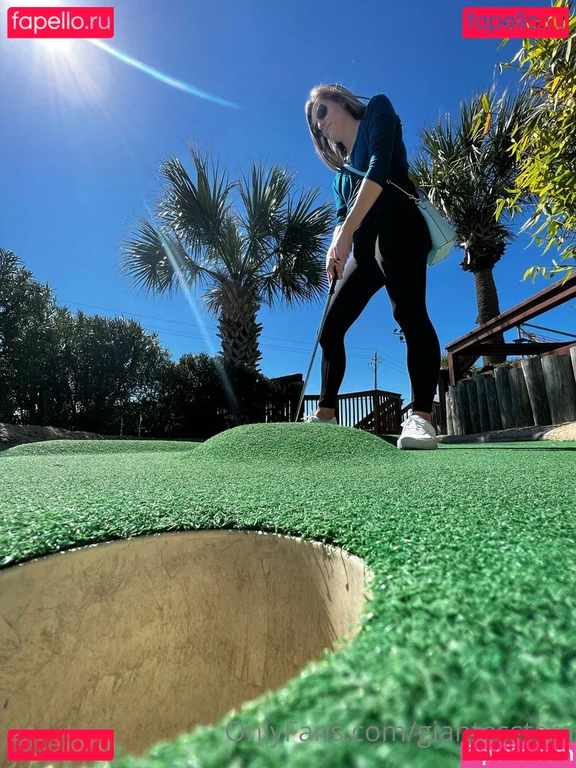 giantesstara Onlyfans Photo Gallery 