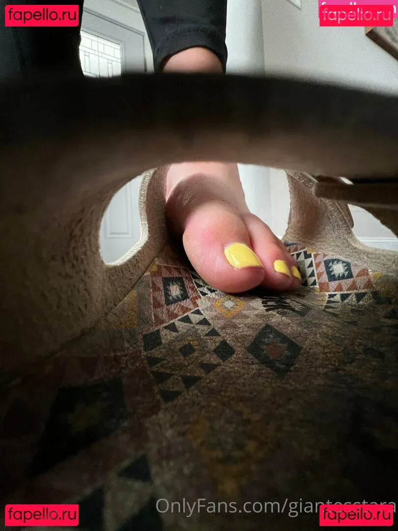 giantesstara Onlyfans Photo Gallery 