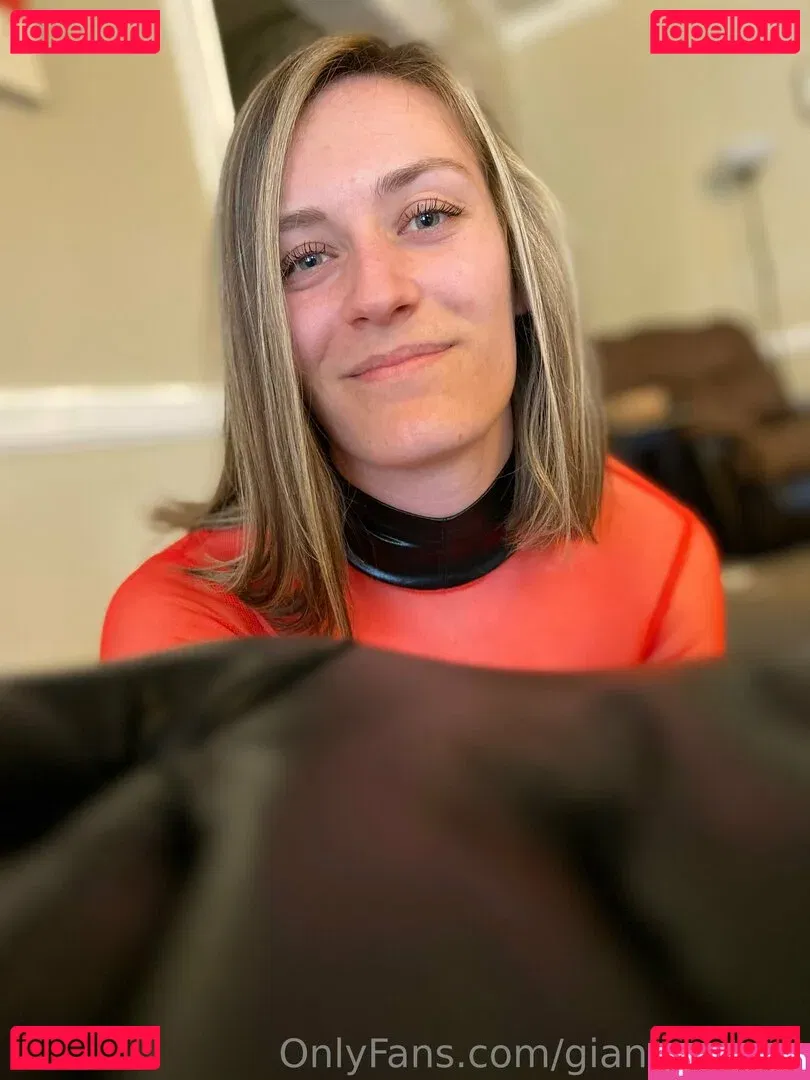 giantesstara Onlyfans Photo Gallery 