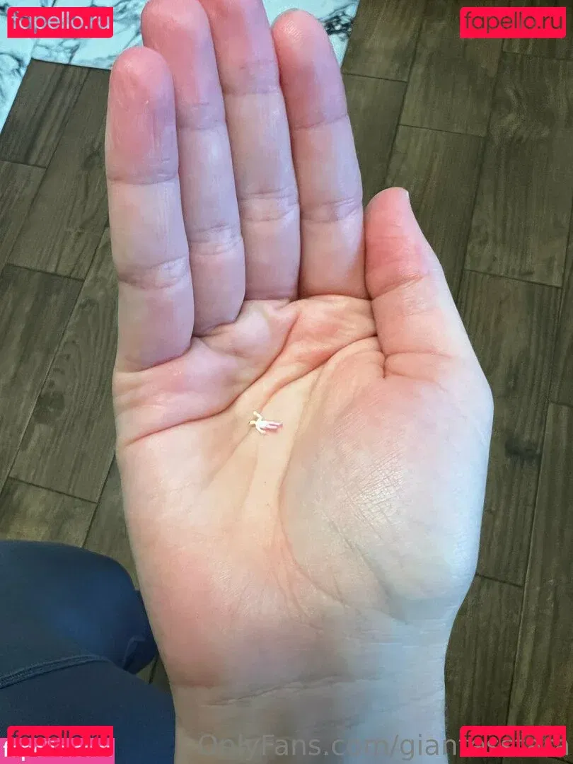 giantesstara Onlyfans Photo Gallery 