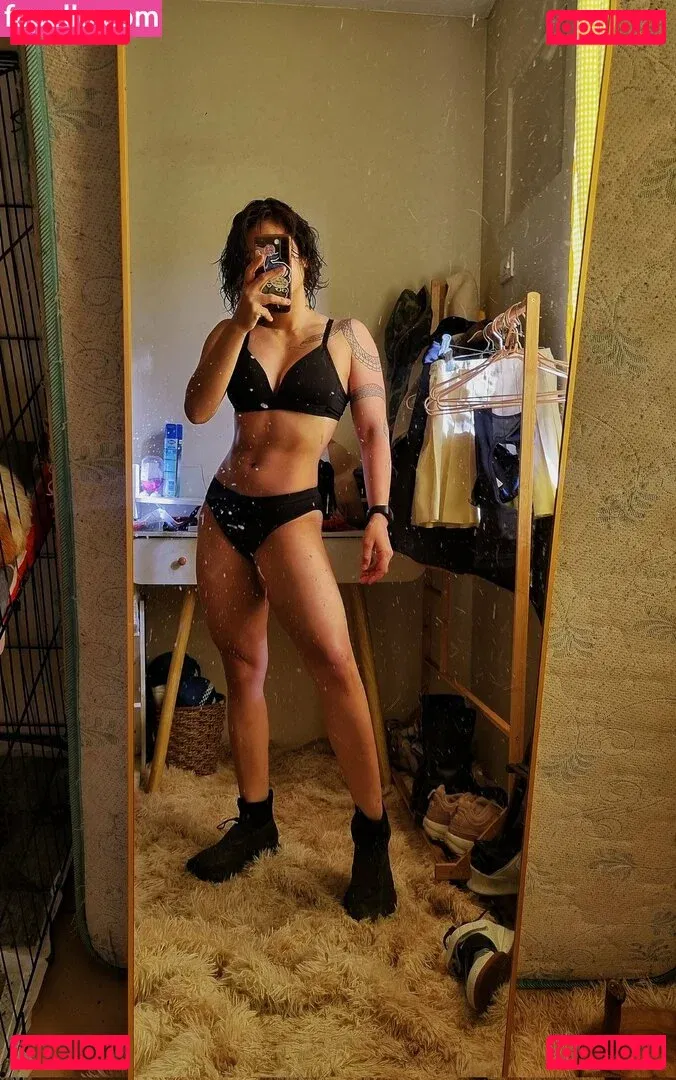 Nyaaati Onlyfans Photo Gallery 