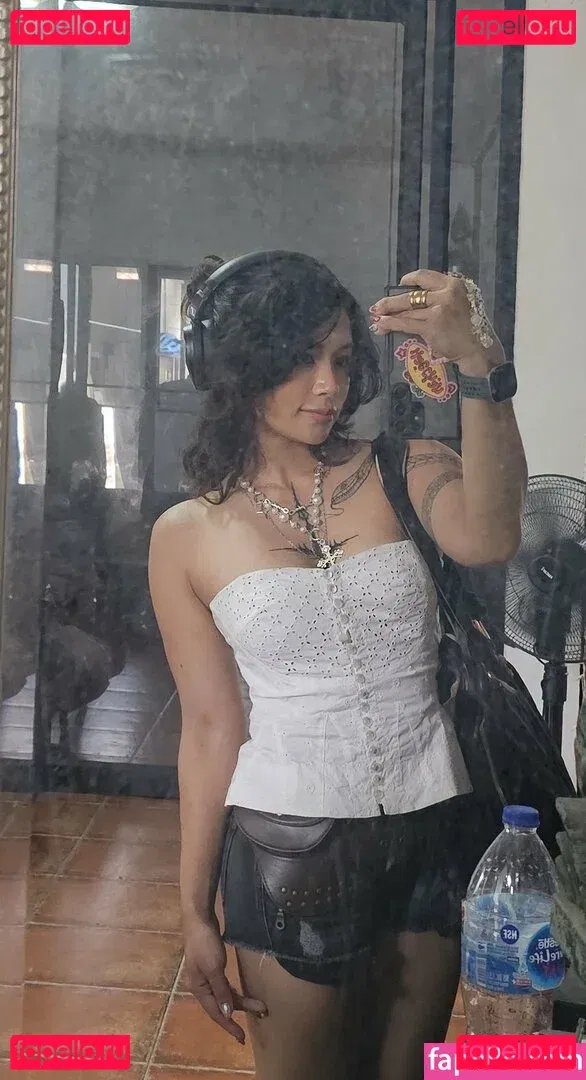 Nyaaati Onlyfans Photo Gallery 