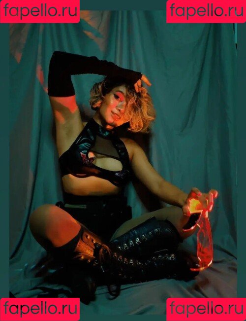 Nyaaati Onlyfans Photo Gallery 