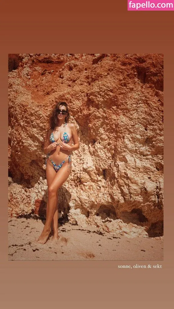 karlakubicaa Onlyfans Photo Gallery 