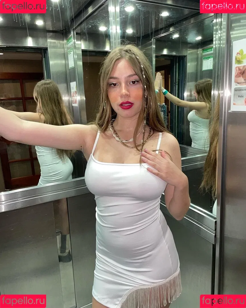 Mariela Vicenzi Onlyfans Photo Gallery 