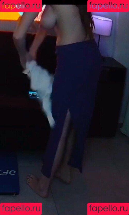 Mariela Vicenzi Onlyfans Photo Gallery 