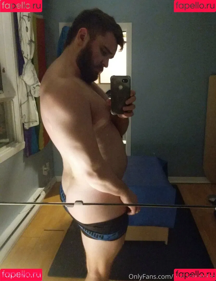 bull_intraining Onlyfans Photo Gallery 
