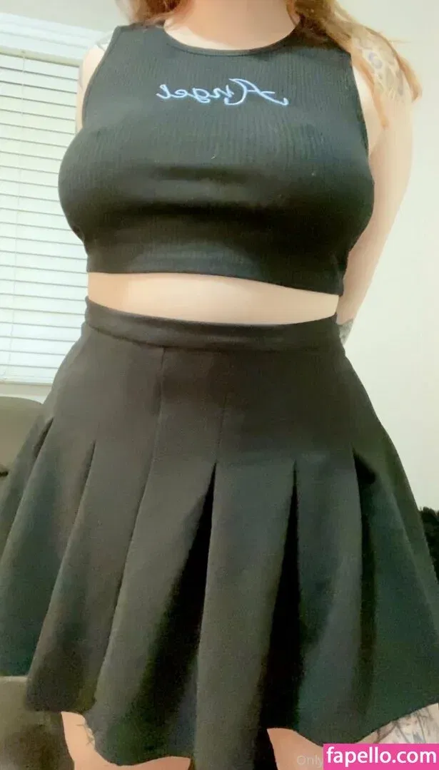 aquariush0e Onlyfans Photo Gallery 