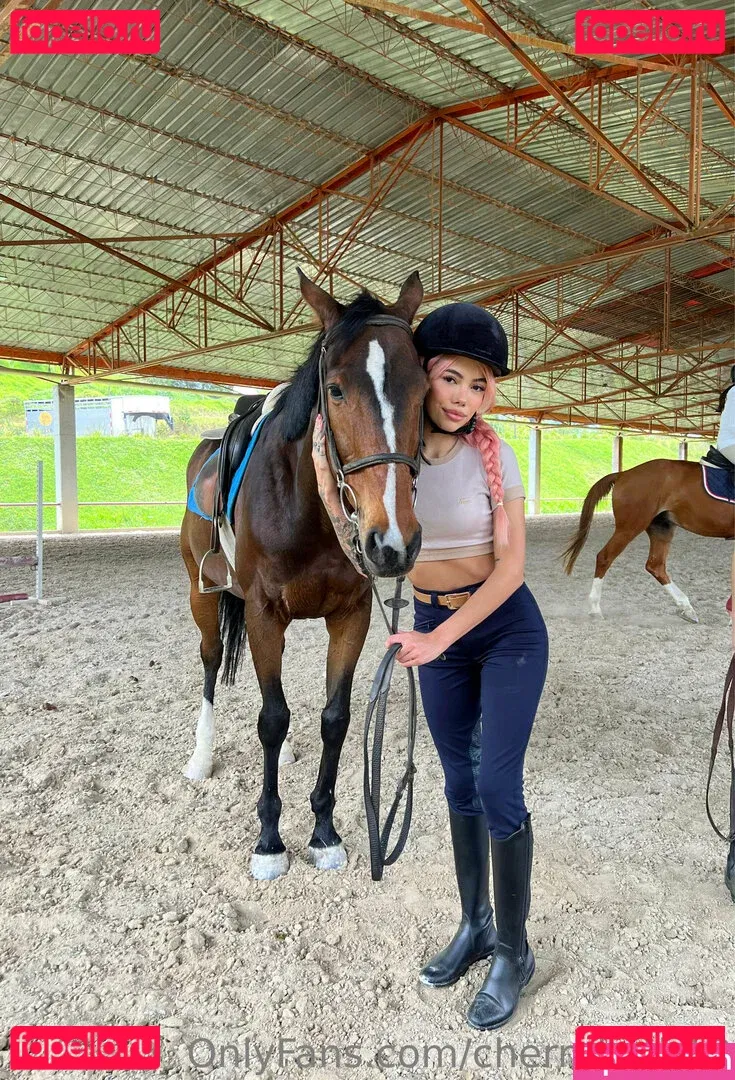 cherrykath18 Onlyfans Photo Gallery 