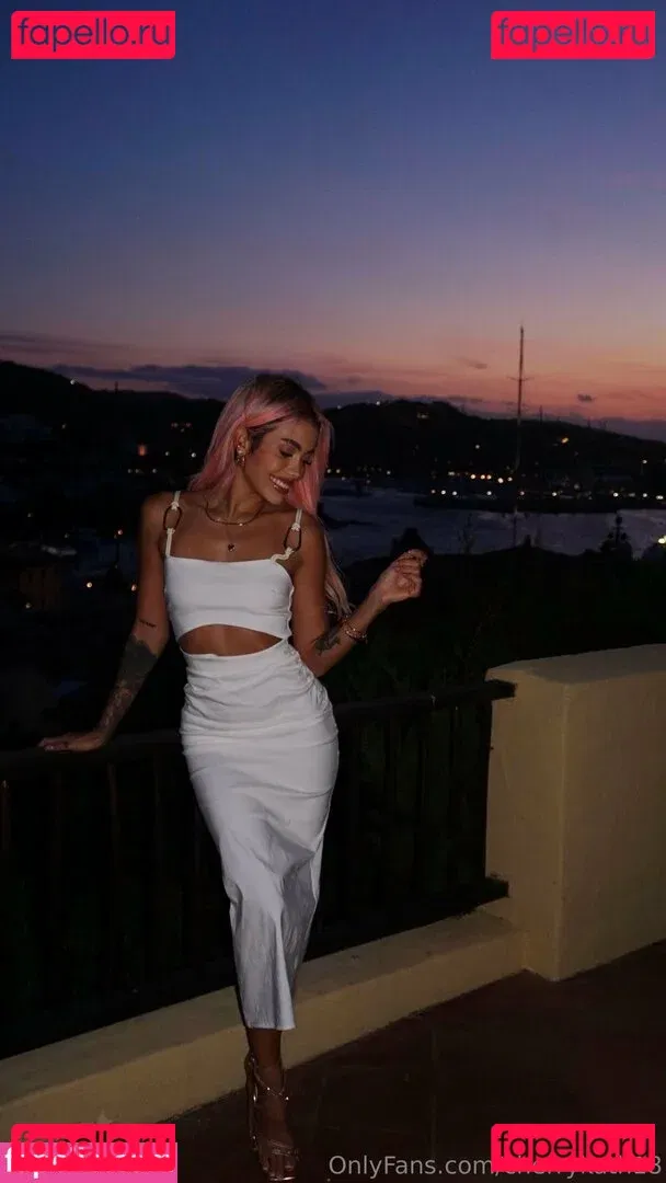 cherrykath18 Onlyfans Photo Gallery 