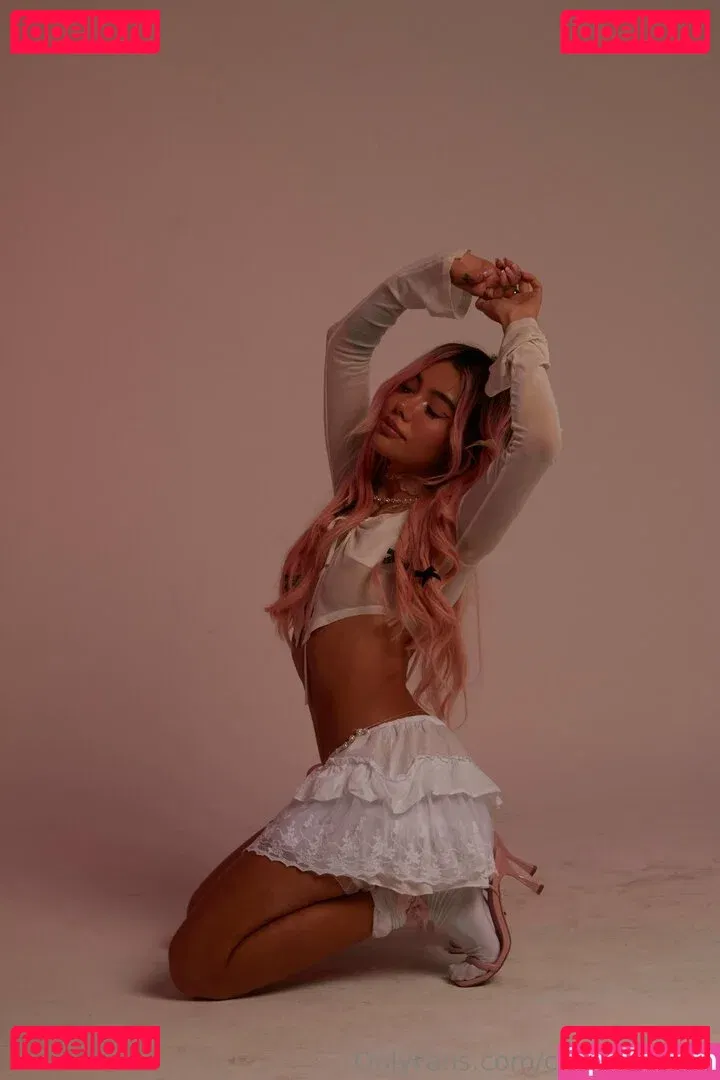 cherrykath18 Onlyfans Photo Gallery 