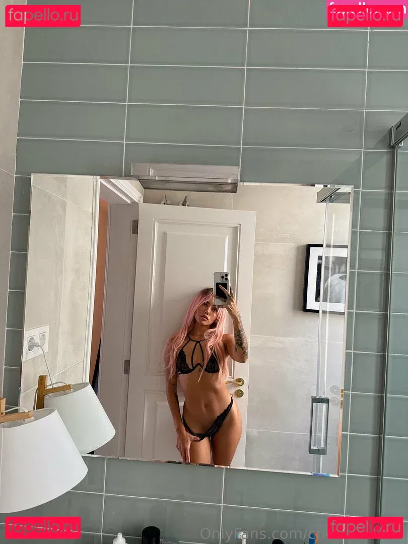 cherrykath18 Onlyfans Photo Gallery 