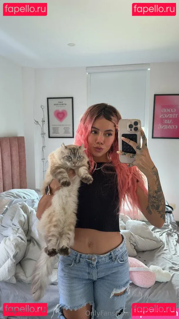 cherrykath18 Onlyfans Photo Gallery 