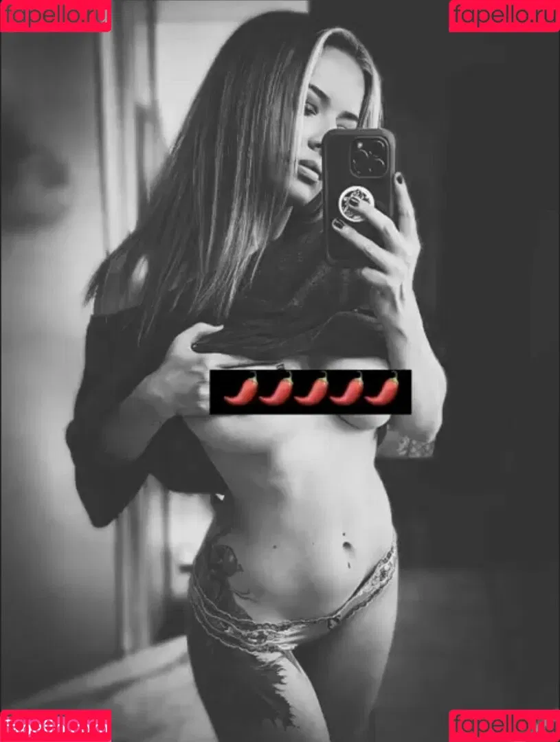 WishAlice Onlyfans Photo Gallery 
