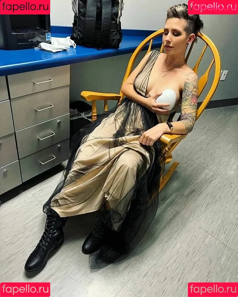 Soe Gschwind Onlyfans Photo Gallery 