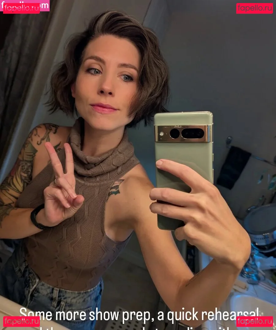 Soe Gschwind Onlyfans Photo Gallery 