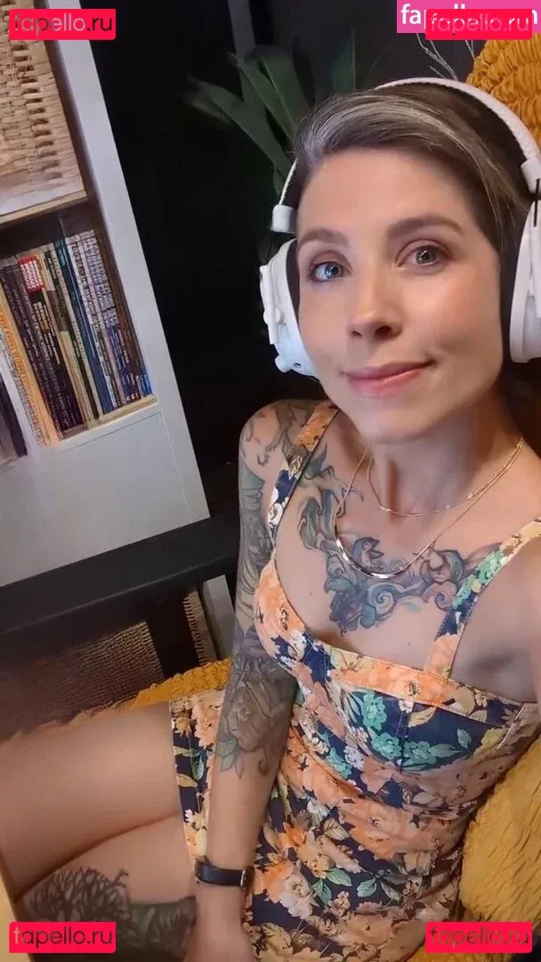 Soe Gschwind Onlyfans Photo Gallery 