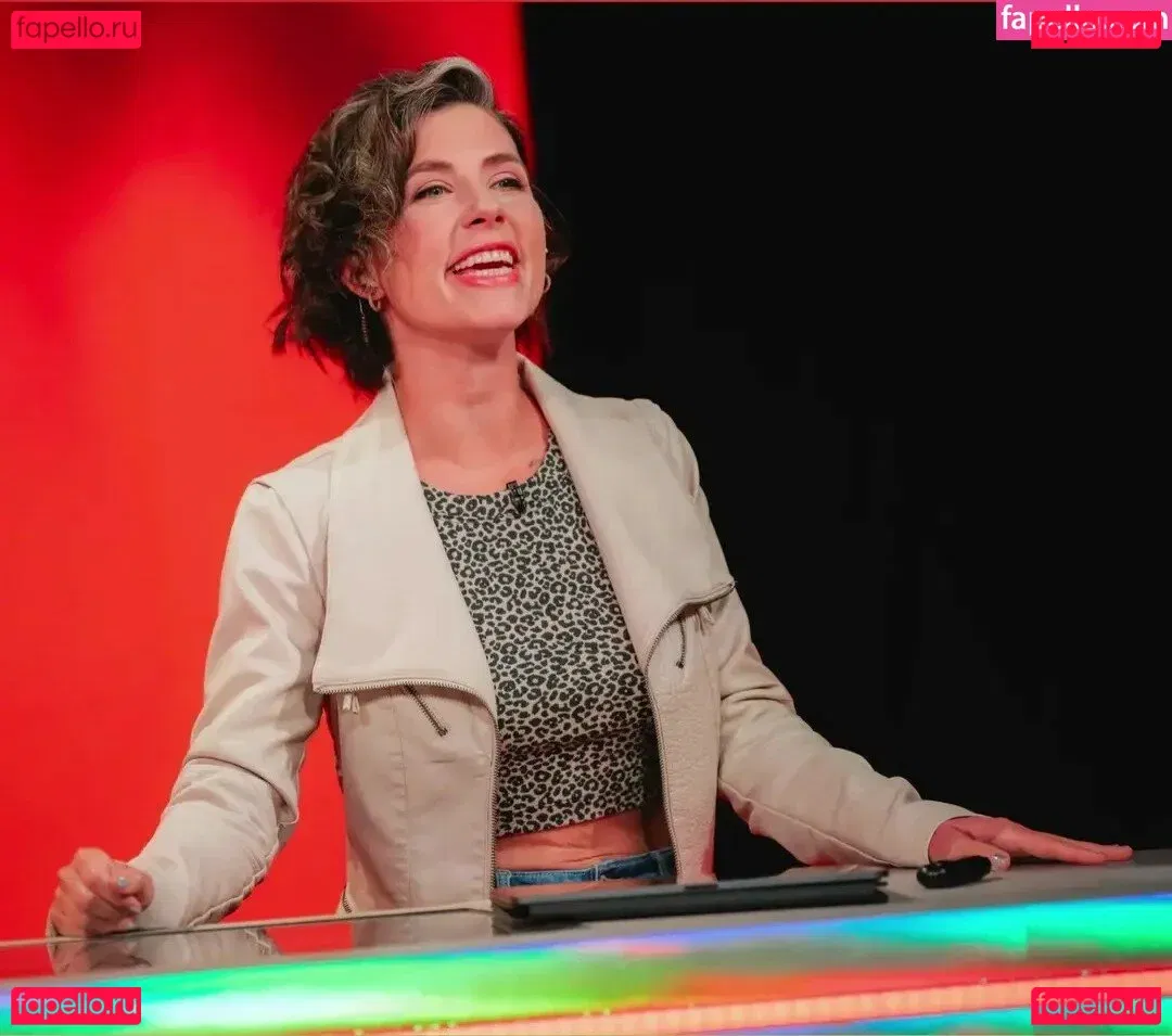 Soe Gschwind Onlyfans Photo Gallery 