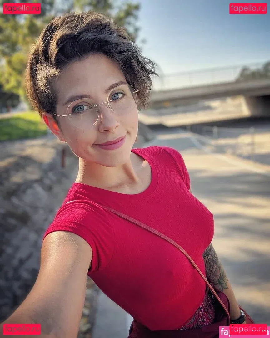 Soe Gschwind Onlyfans Photo Gallery 