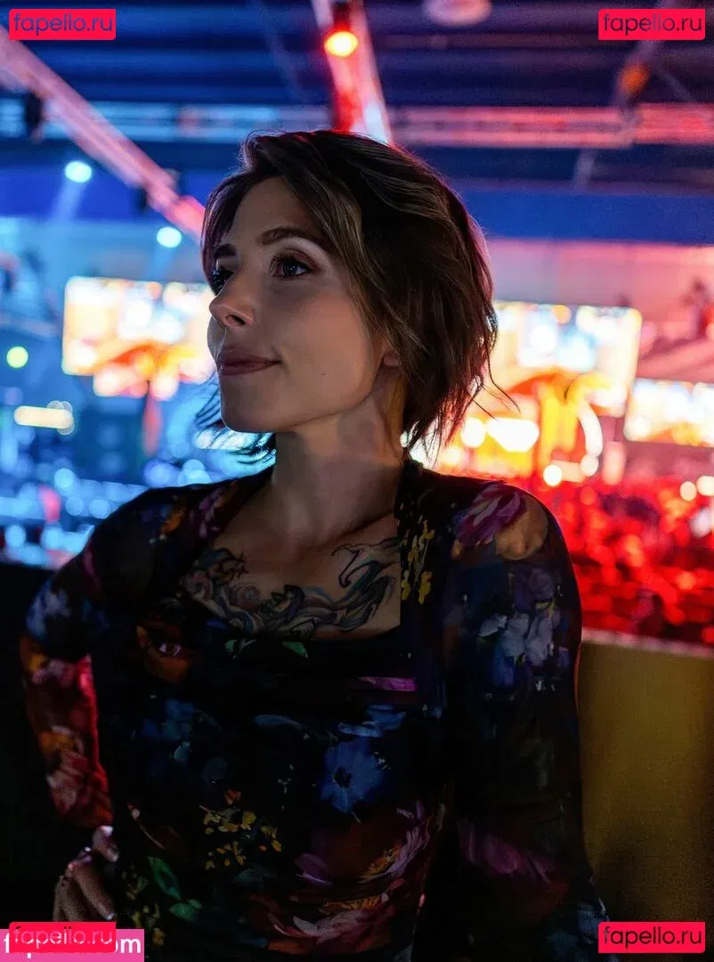 Soe Gschwind Onlyfans Photo Gallery 