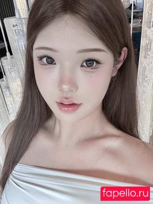 Yuzichucunqi Nude Onlyfans Photo 15