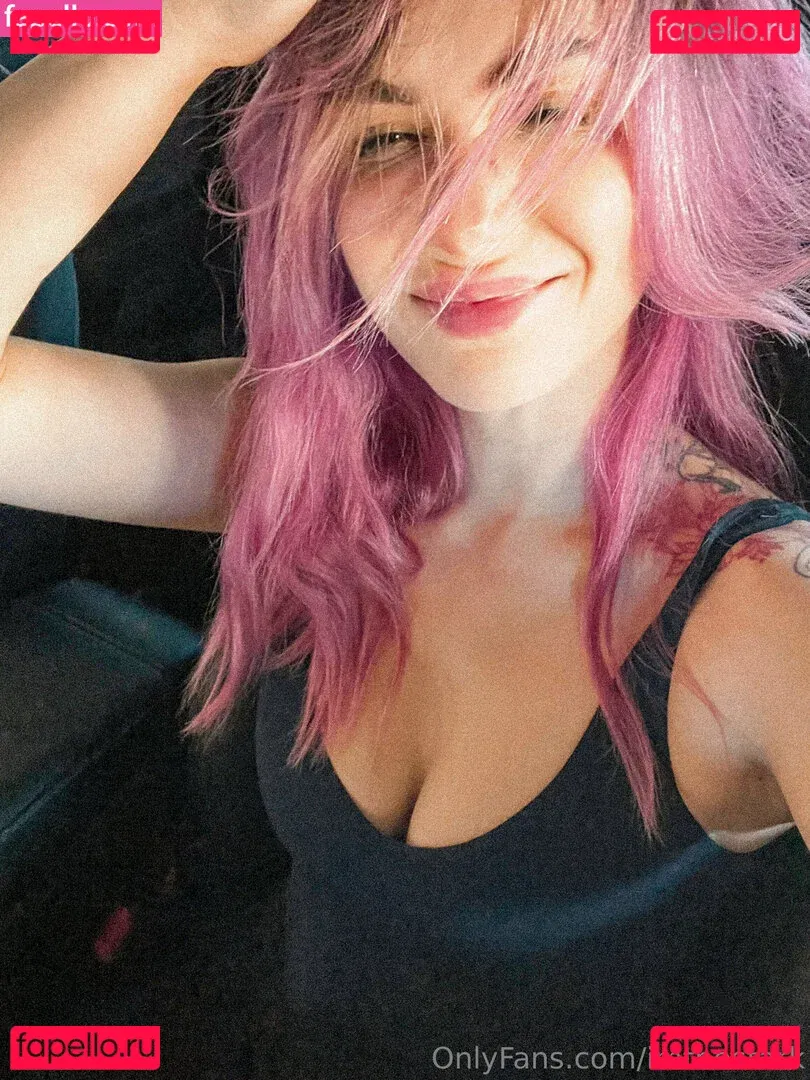 ImTheStark Onlyfans Photo Gallery 