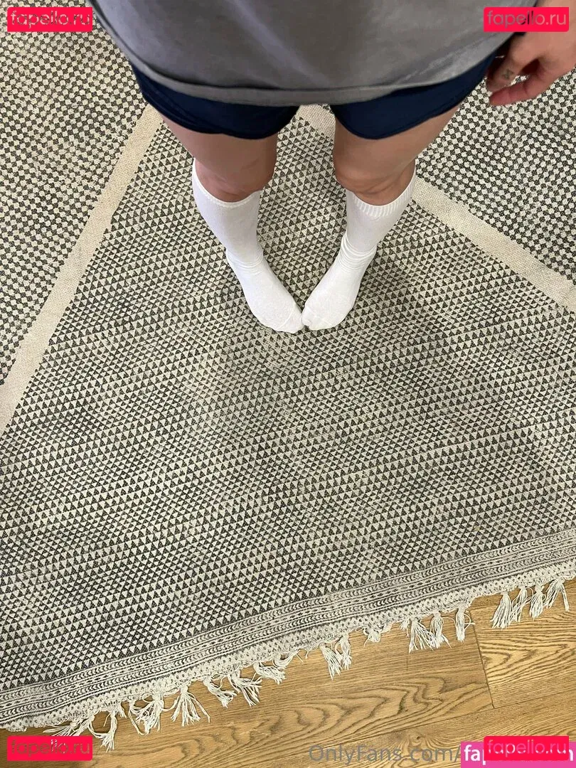 ImTheStark Onlyfans Photo Gallery 