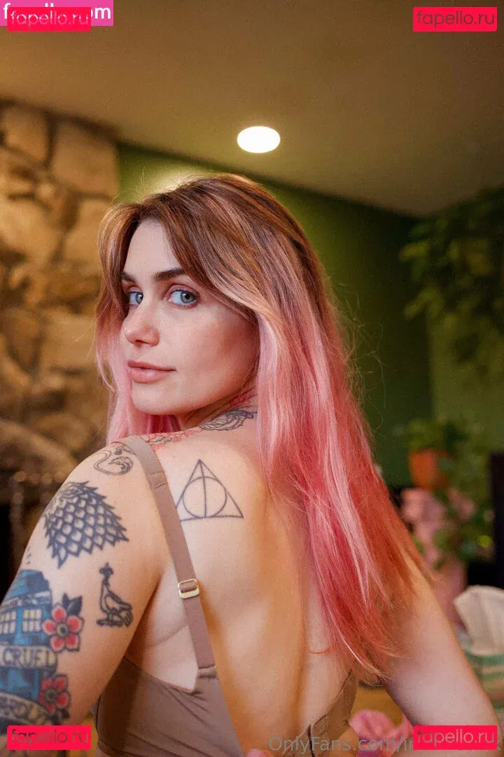 ImTheStark Onlyfans Photo Gallery 