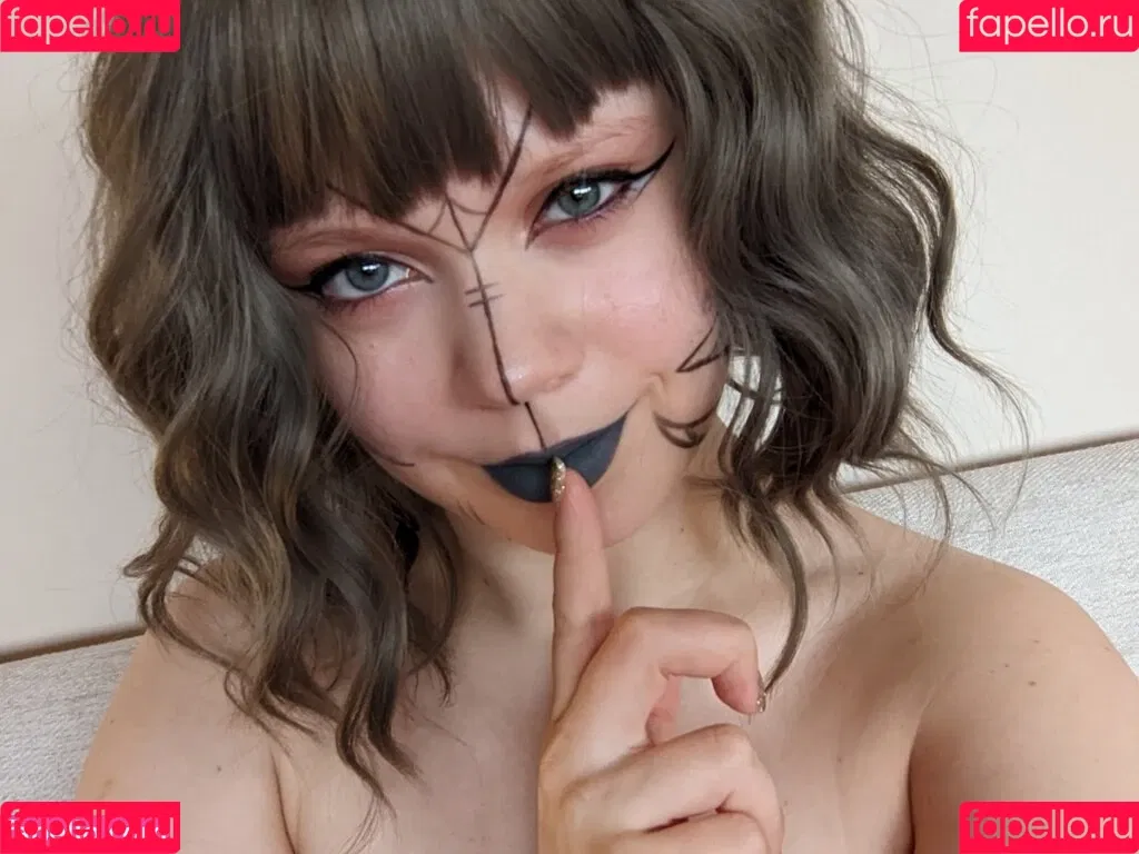 Naomiwastaken Onlyfans Photo Gallery 
