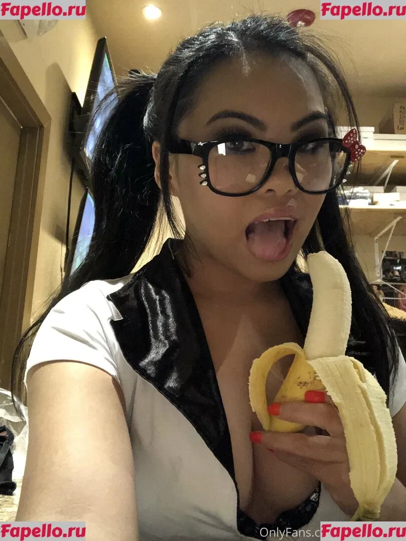 clubstarfall Onlyfans Photo Gallery 