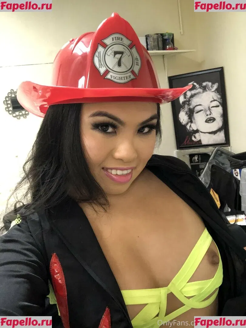 clubstarfall Onlyfans Photo Gallery 