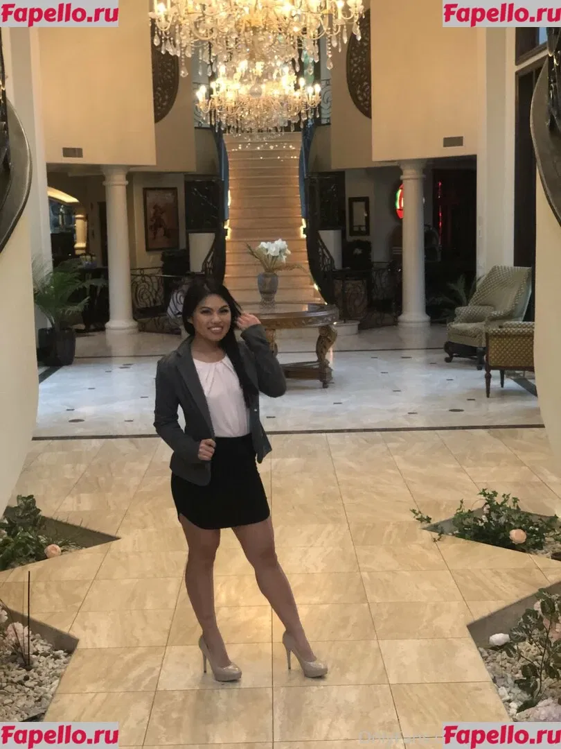 clubstarfall Onlyfans Photo Gallery 