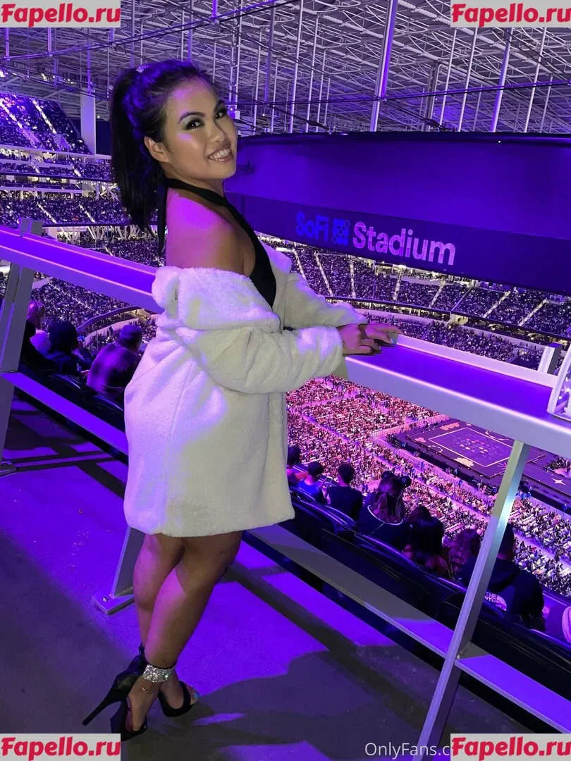 clubstarfall Onlyfans Photo Gallery 