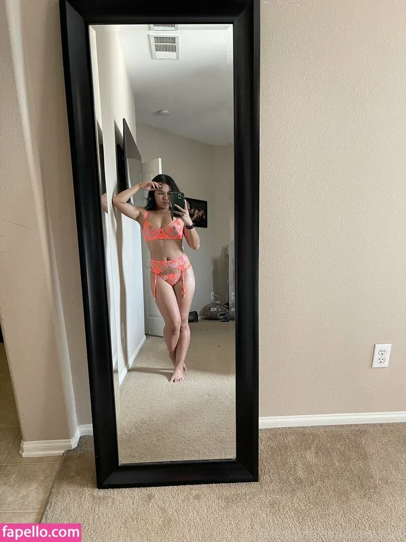 clubstarfall Onlyfans Photo Gallery 