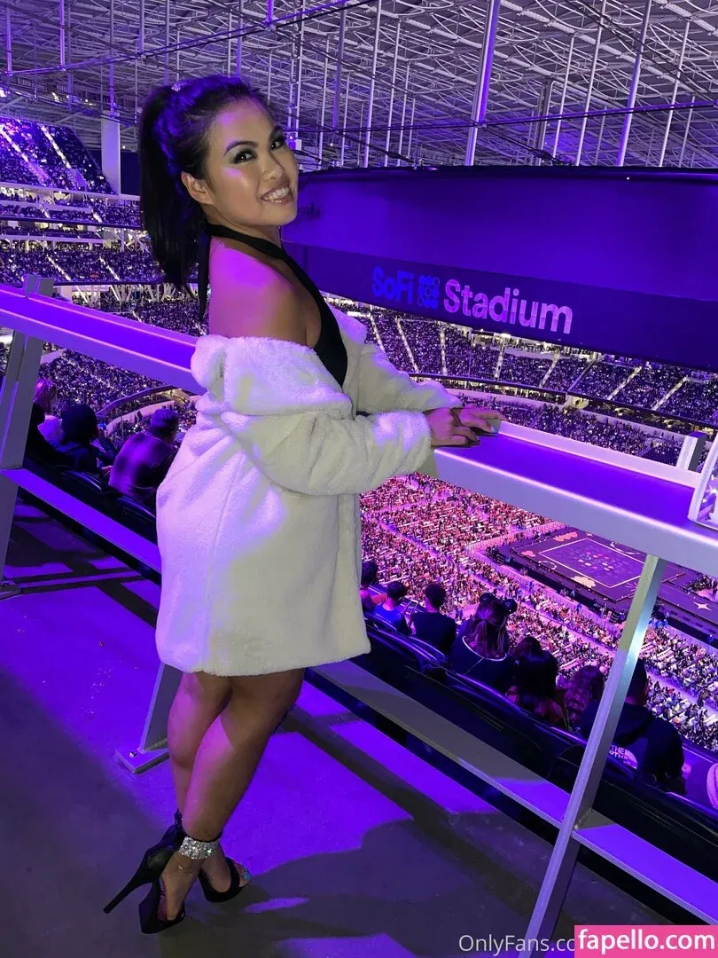 clubstarfall Onlyfans Photo Gallery 