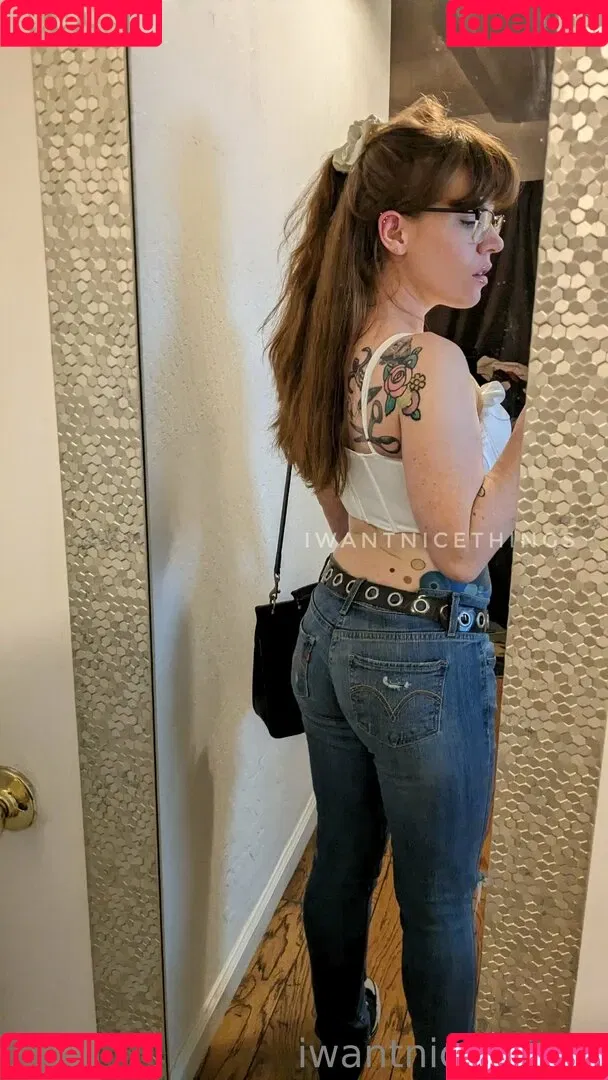 iwantnicethings Onlyfans Photo Gallery 