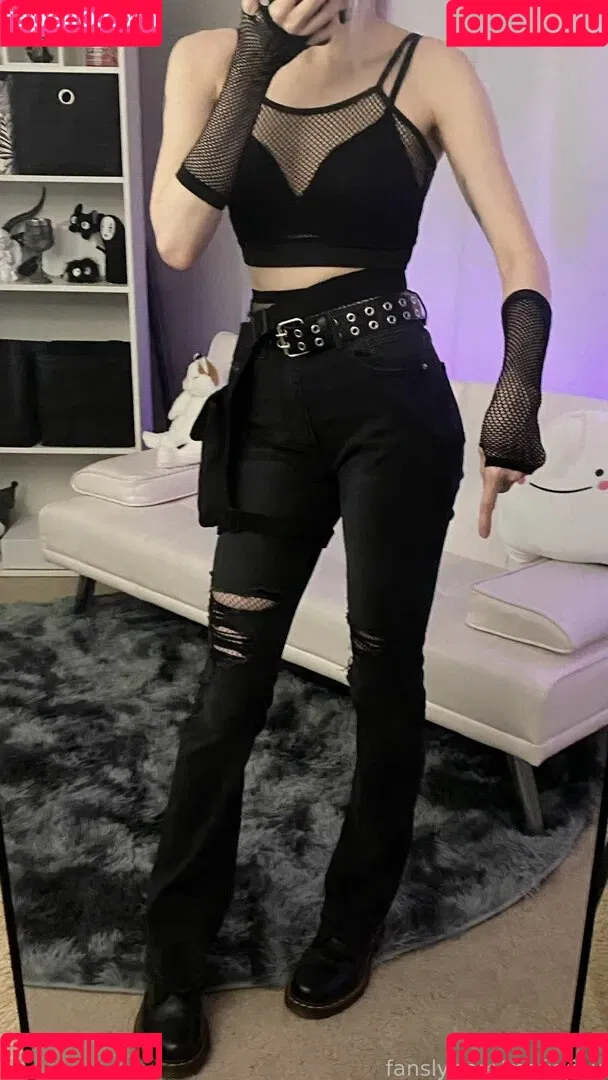Mafia Jinx Onlyfans Photo Gallery 