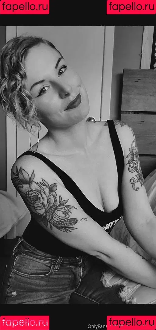 strwberriebbxxx Onlyfans Photo Gallery 