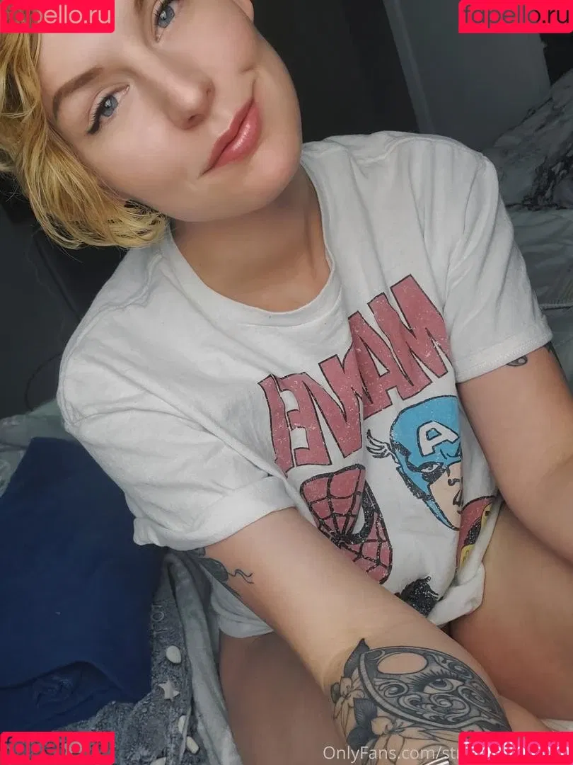 strwberriebbxxx Onlyfans Photo Gallery 
