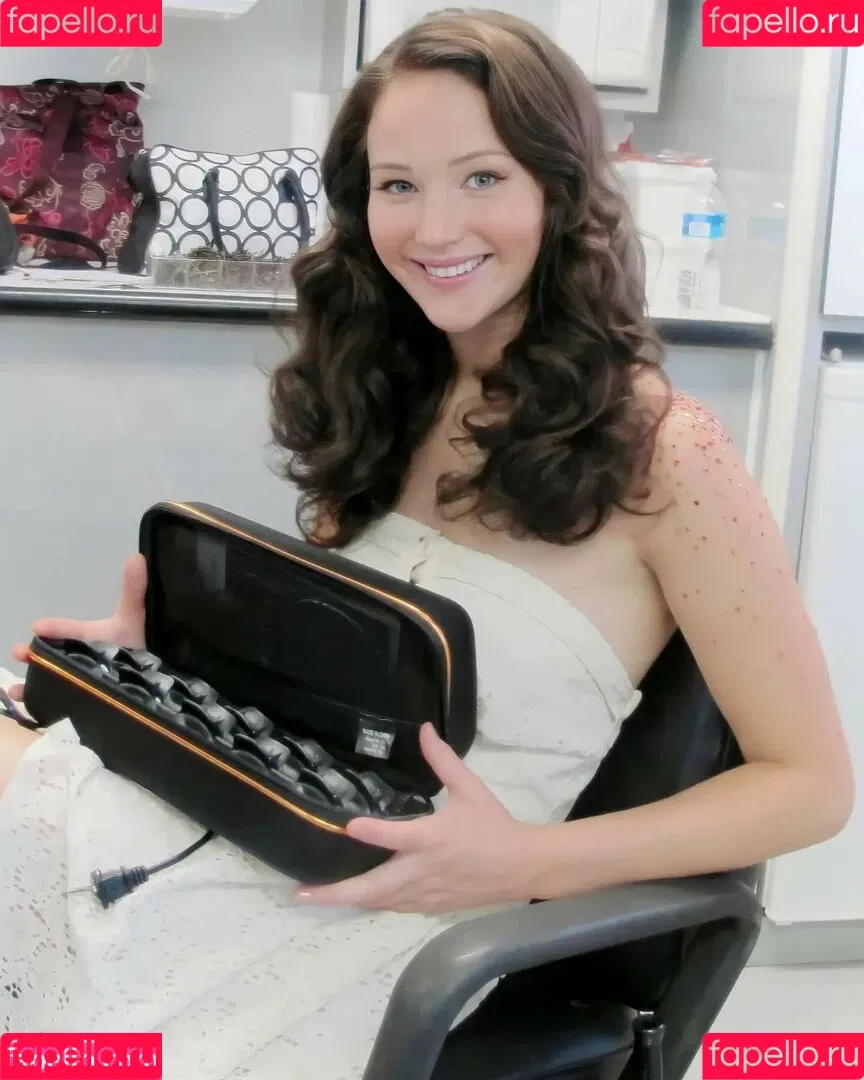 Jennifer Lawrence Onlyfans Photo Gallery 