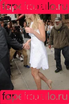 Jennifer Lawrence Onlyfans Photo Gallery 