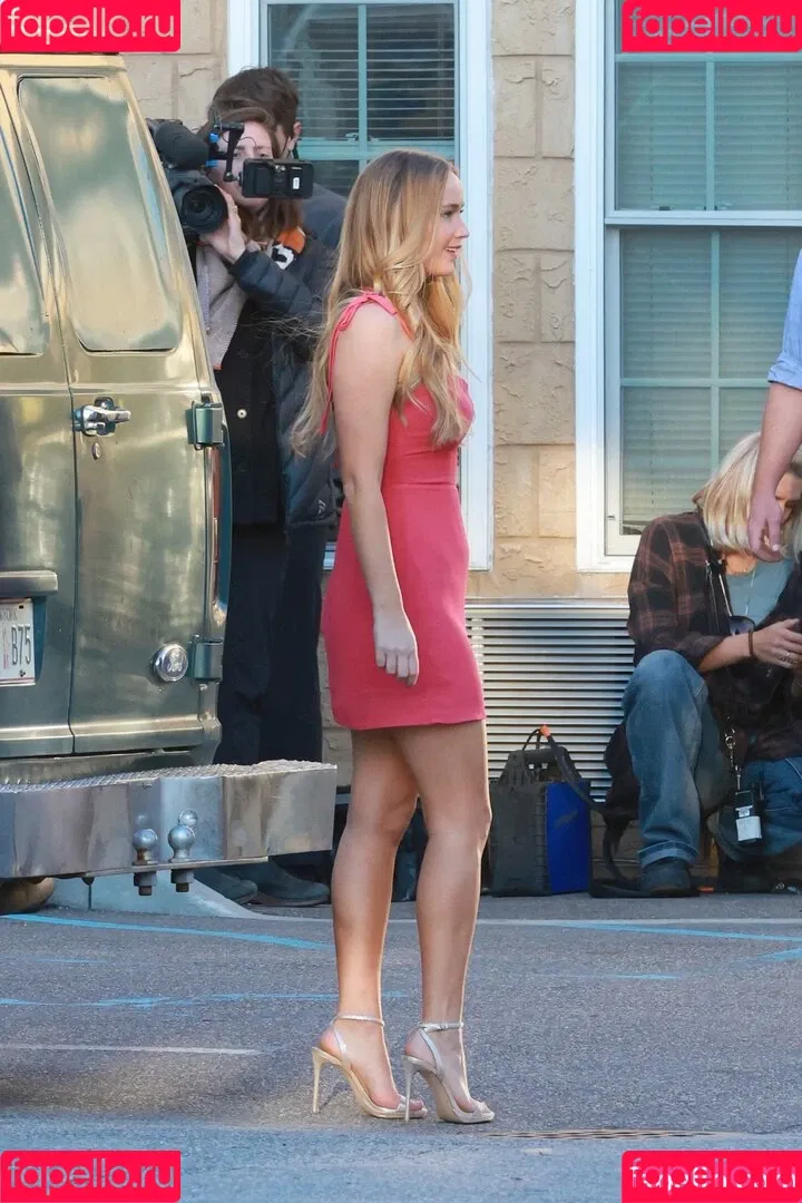 Jennifer Lawrence Onlyfans Photo Gallery 