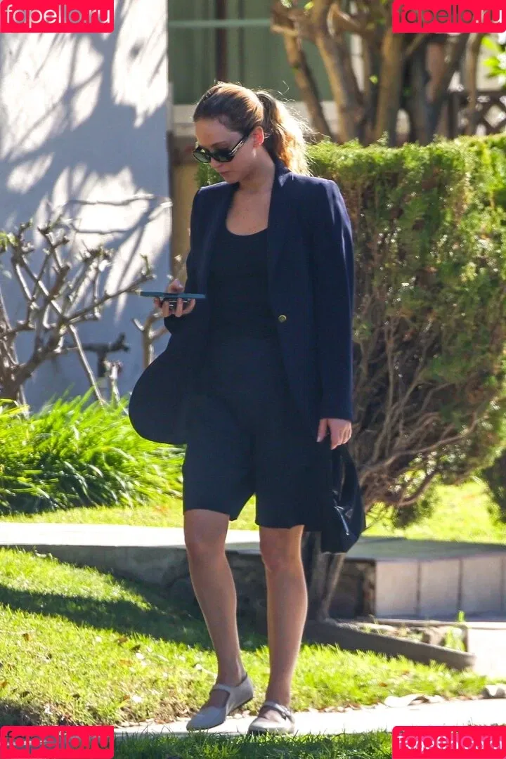 Jennifer Lawrence Onlyfans Photo Gallery 