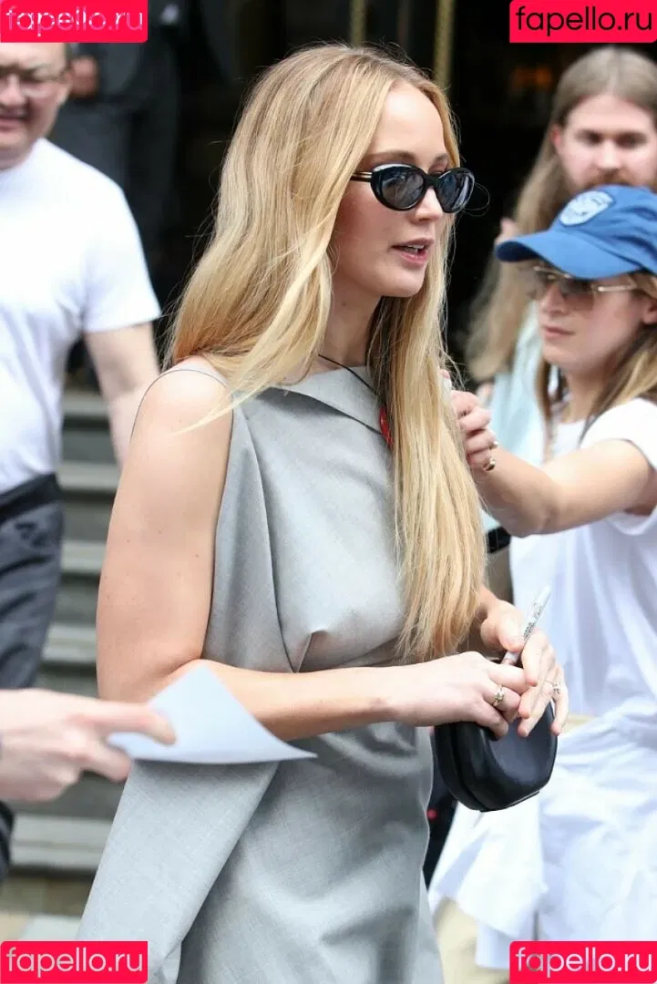 Jennifer Lawrence Onlyfans Photo Gallery 
