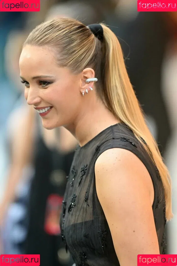 Jennifer Lawrence Onlyfans Photo Gallery 