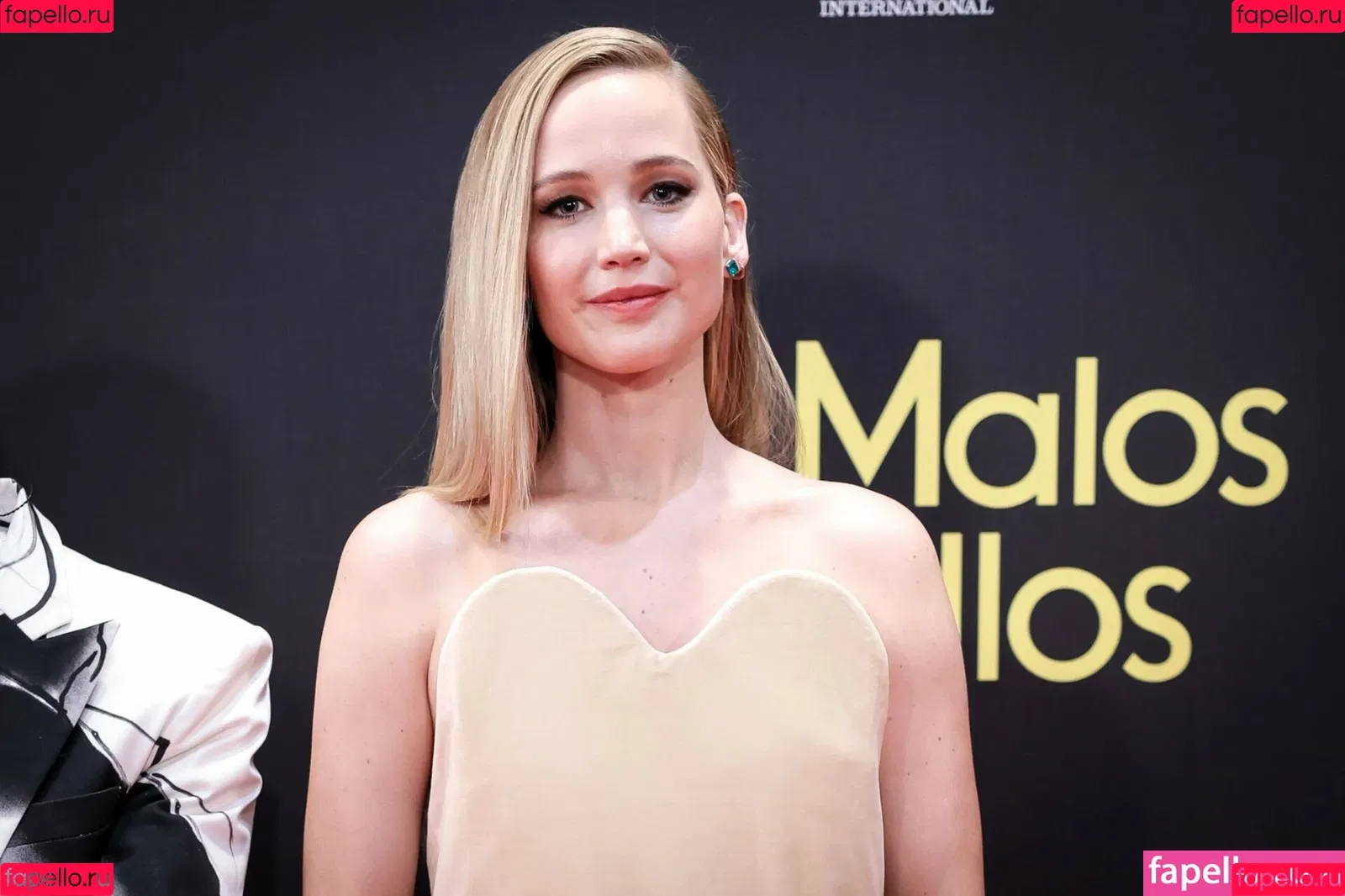 Jennifer Lawrence Onlyfans Photo Gallery 