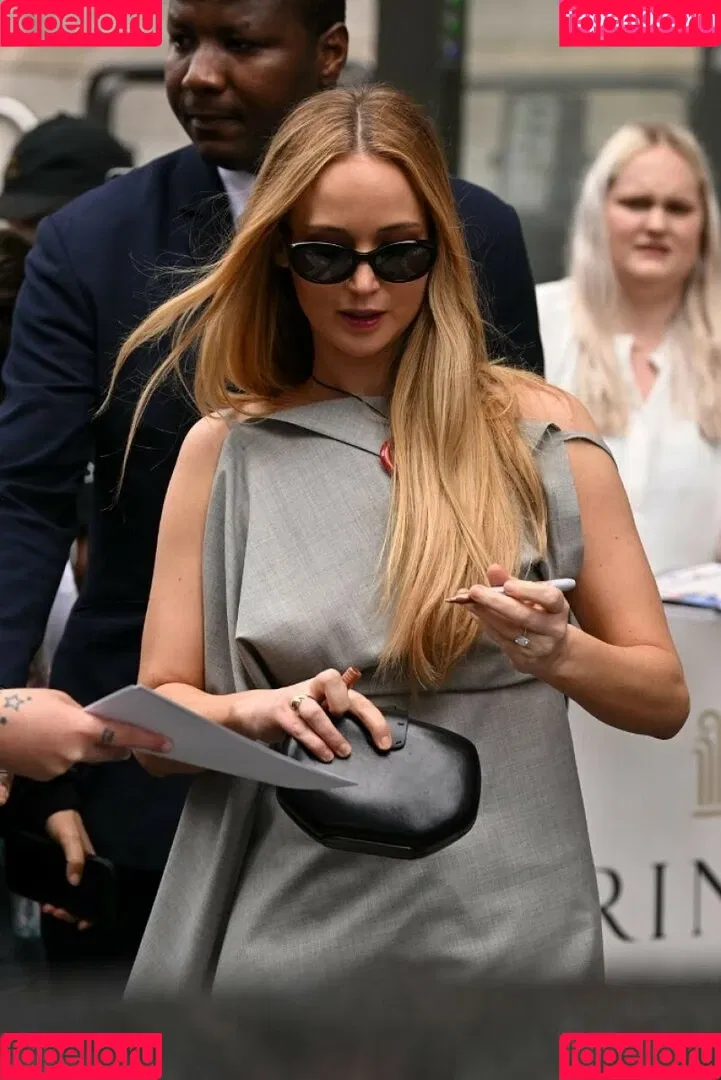 Jennifer Lawrence Onlyfans Photo Gallery 